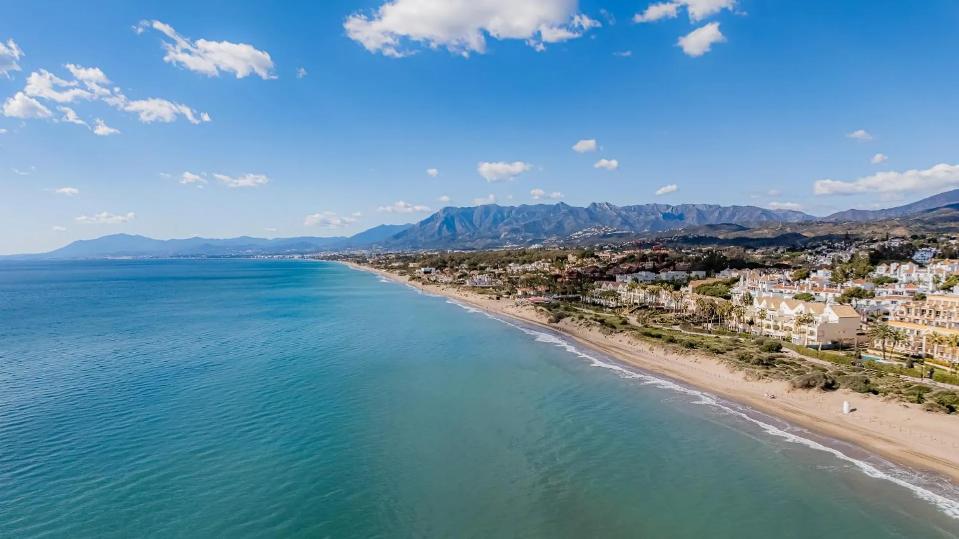 Secret View Elviria Gardens Apartment Marbella