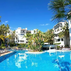 Apartment Jardines De Golondrinas With Sea Views, Marbella